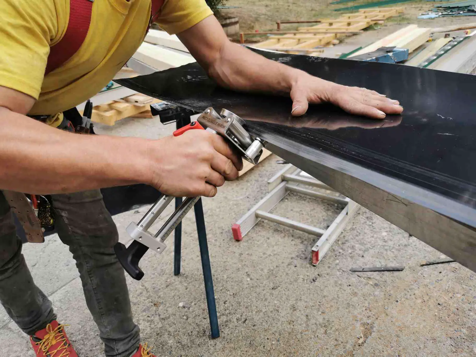 Chimney flashing detail