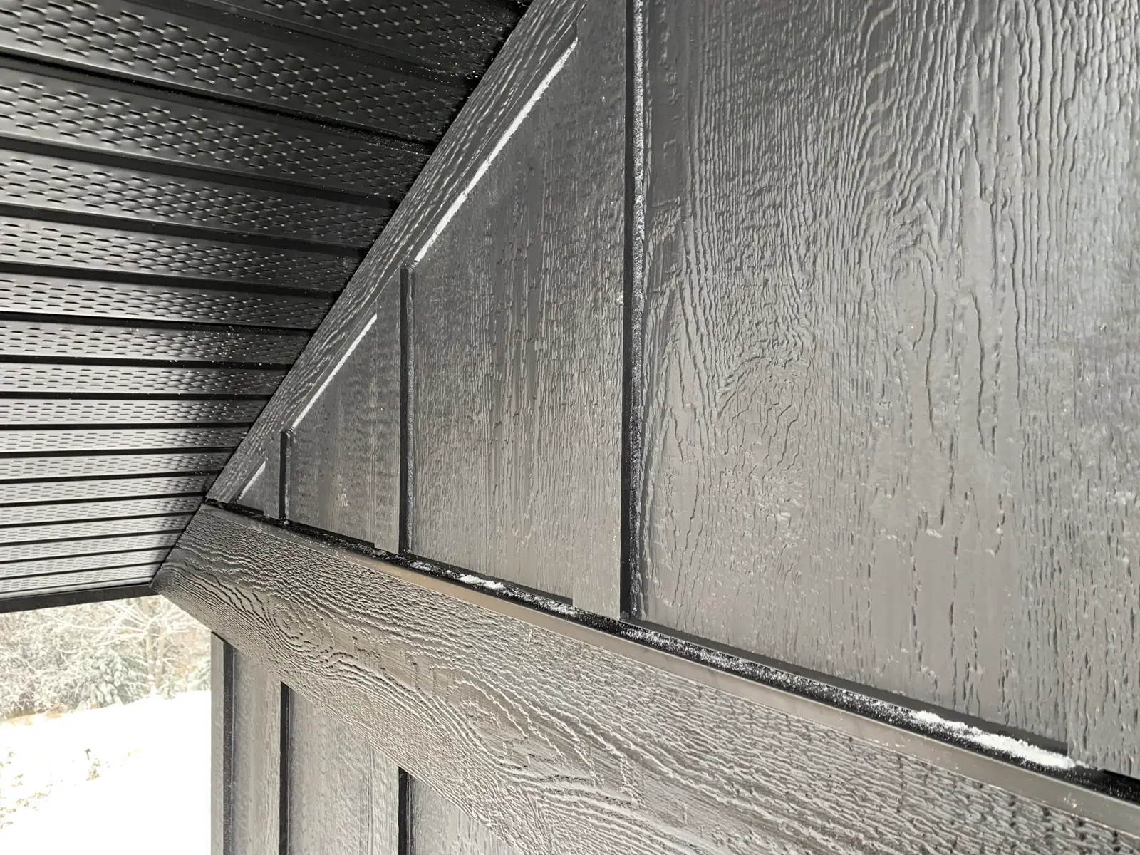 Aluminum soffit and fascia installation, Kelowna