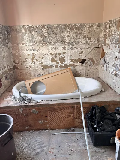 Bathroom shower before renovation, Kelowna